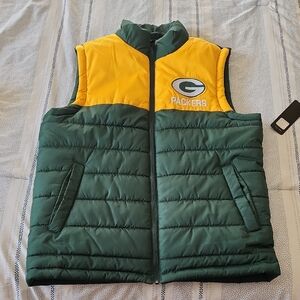 Greenbay Packers Puffer Vest NWT